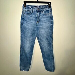 Hollister Light Blue Ultra High Rise Mom Jeans
